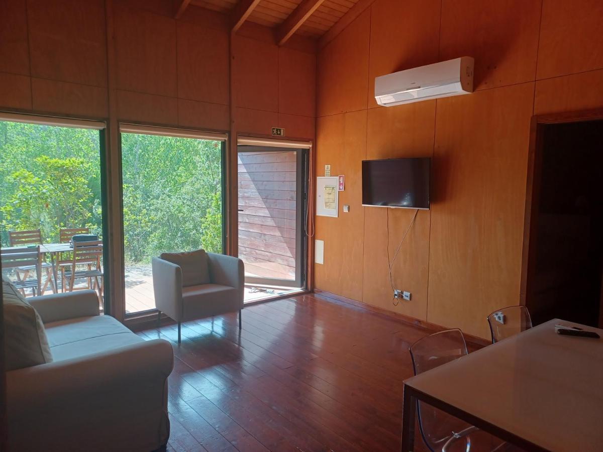 Sobre Aguas Camping 布拉干萨 外观 照片